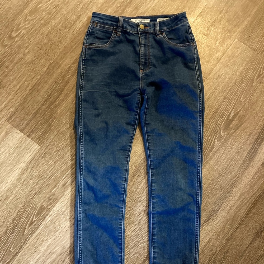 Woman’s Wrangler Hi Twiggy high rise skinny jeans